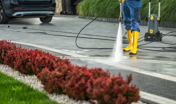Best Roof Pressure Washing  in Santa Claus, IN